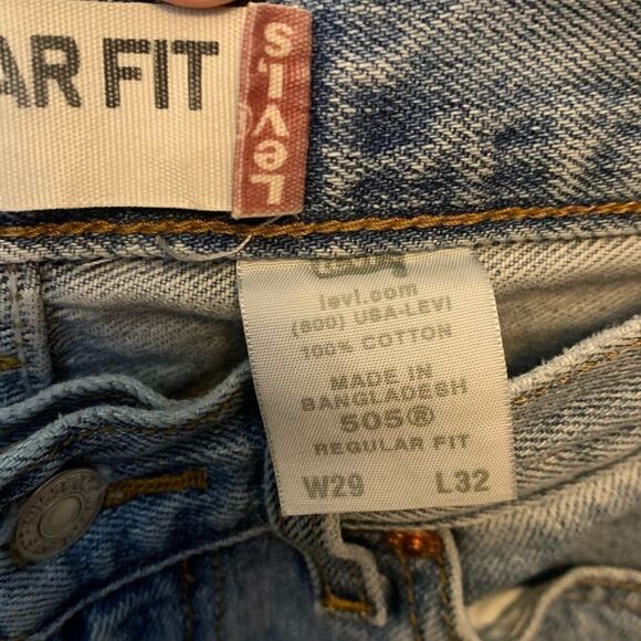 Vintage 505 Levi’s Straight Legged Crop Jeans - Picture 8 of 8